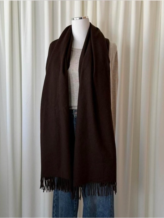 Vintage Nordstrom Cashmere Scarf Wrap Shawl Made in Scotland Brown 27”x75”. - Picture 4 of 7